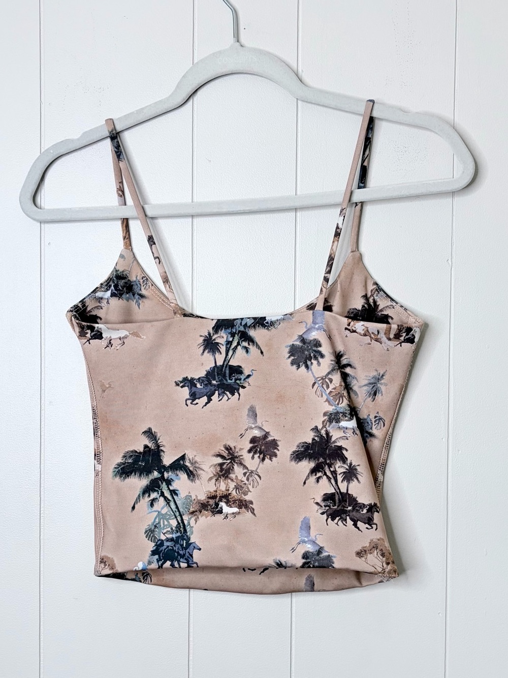 Tribe Kelley Sculpting Traveler Bra Top Beach Cowboy Scenic Horses Palms Large - Picture 8 of 11
